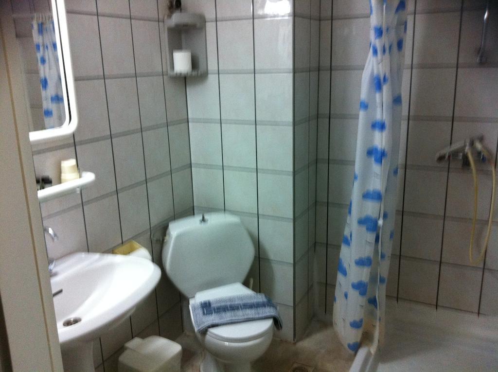 Great Alexander Hotel 普拉卡利特索罗 客房 照片